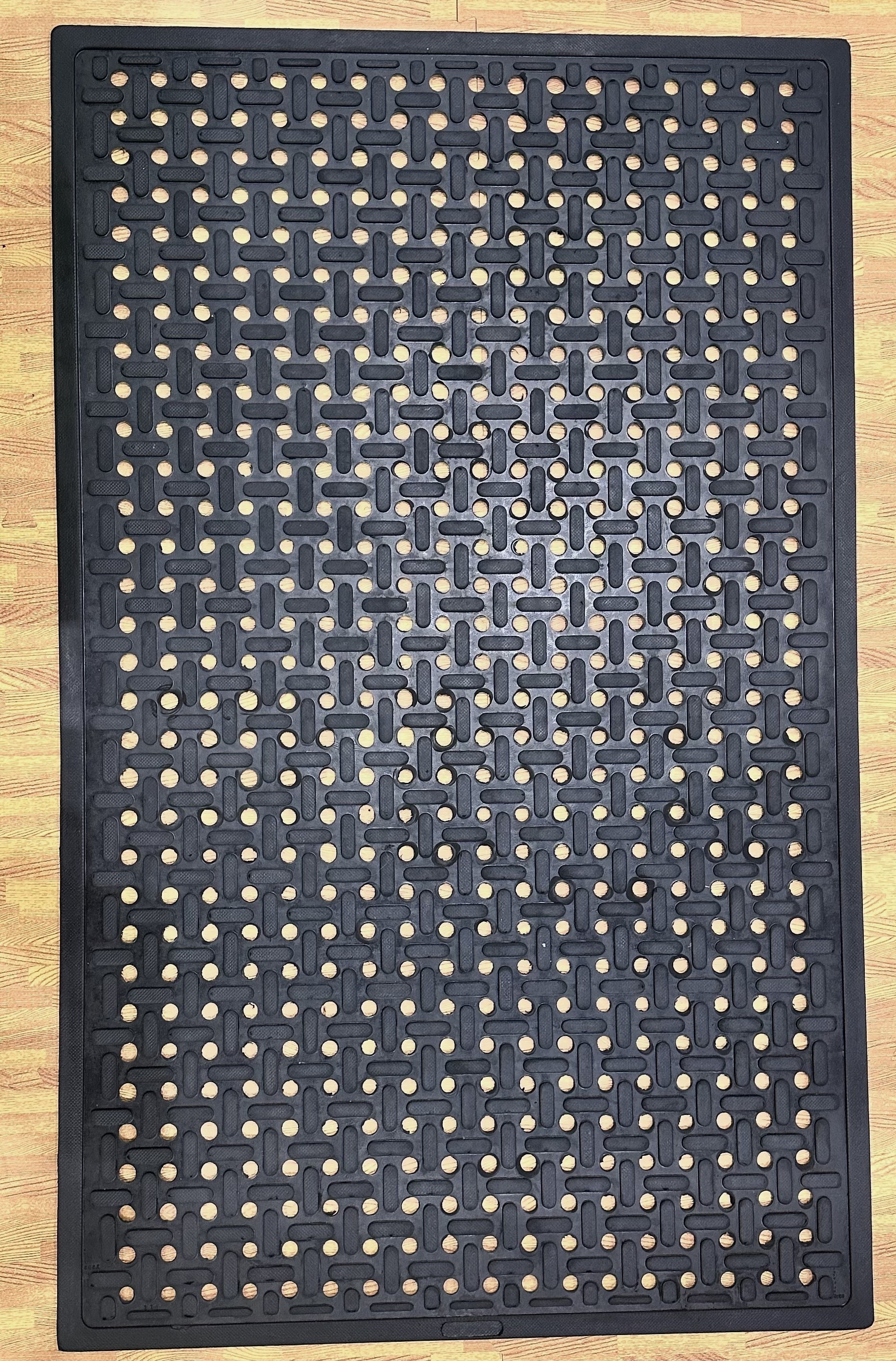 Restaurant kitchen mat